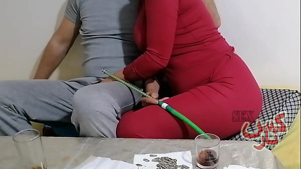 رجل عربي مصري يمارس الجنس مع زوجتي بقوة، قضيب عربي ضخم